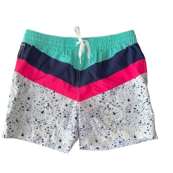 NWOT ▶️ CHUBBIES ◀️ The Aquatic Libations 5.5" Swim Trunk - Picture 1 of 16
